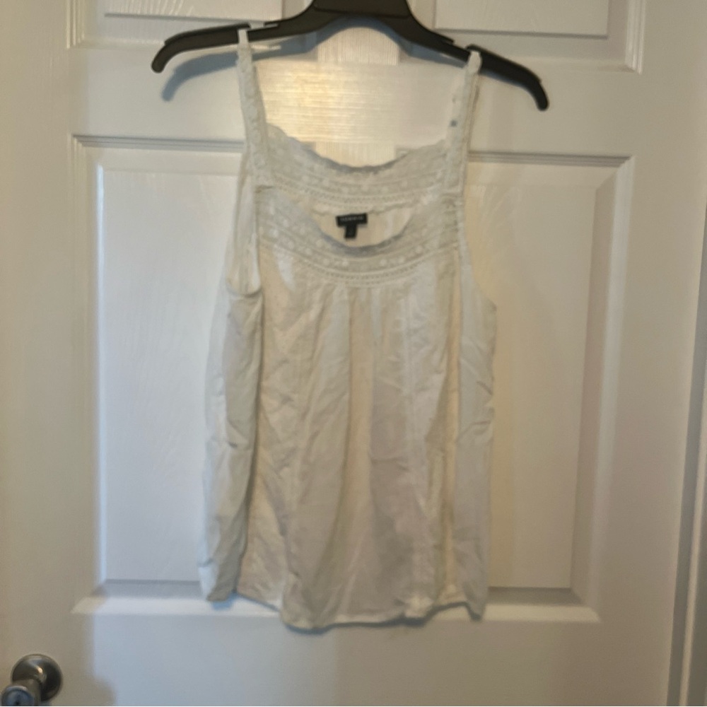 torrid White Lace-Trim Tank Top